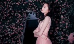 请人爆料王霏霏视频大全,揭秘明星幕后生活