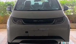 比亚迪海豚爆料视频,时尚动感，续航升级，引领新能源小车潮流