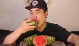吴川网红吃瓜事件真相揭秘,揭秘背后真相与争议