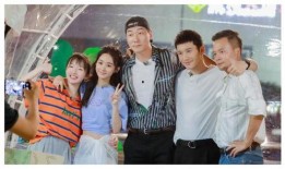 最新季节爆料新闻,最新季节爆料，揭秘秋季气候与生活变迁